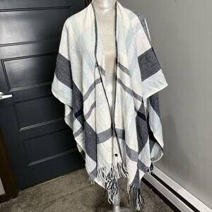 Banana Republic Womens Plaid Fringe Wrap Shawl One Size Poncho